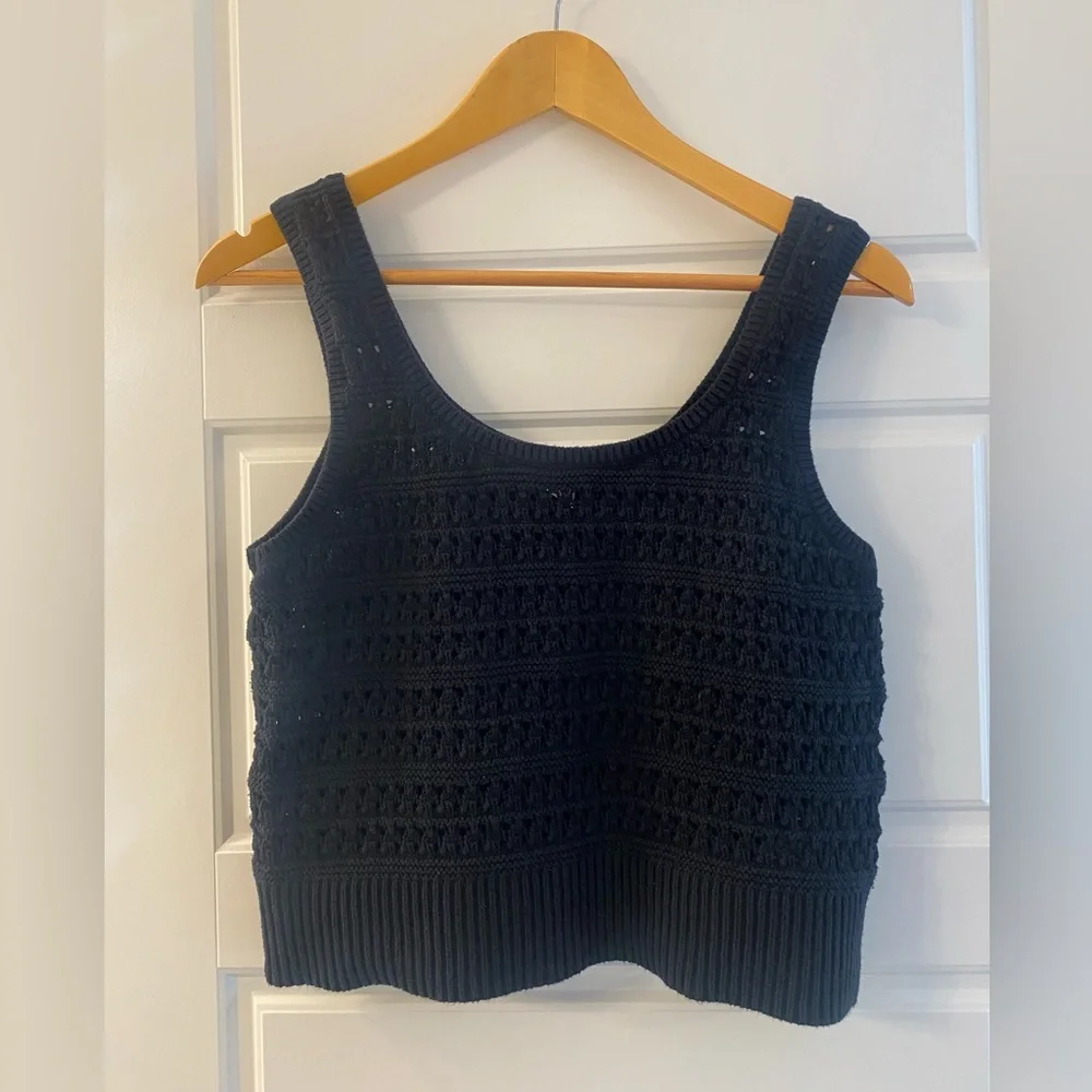 Old Navy Black Crochet Crop Tank Large Festival Boho Top - Picture 2 of 8